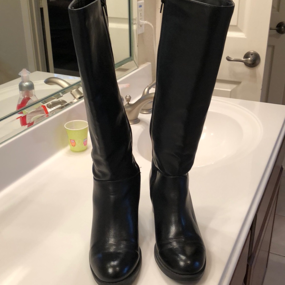 Black tall wide calf boots 7W